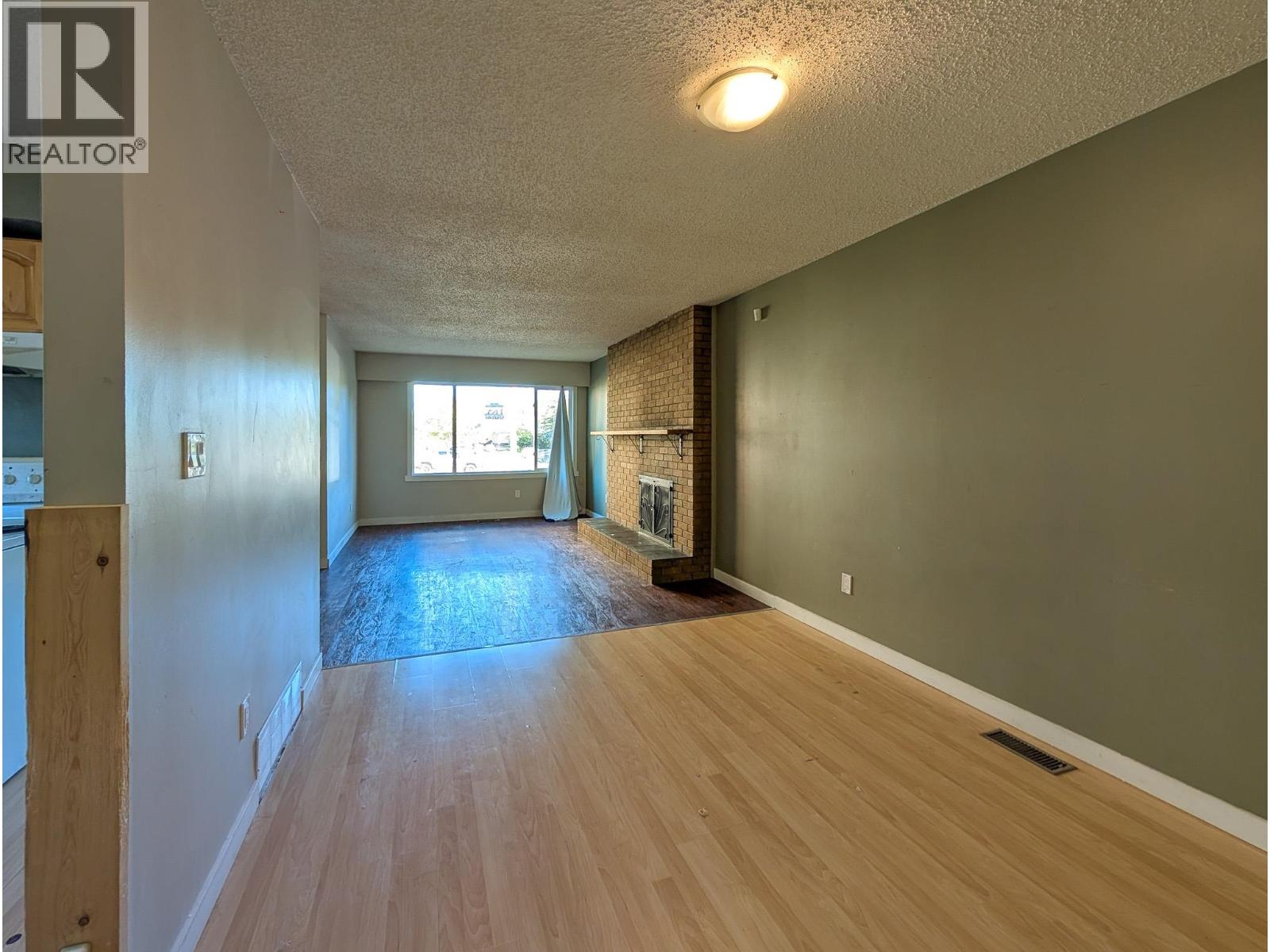 2017-2021 NORWOOD STREET - Image 13
