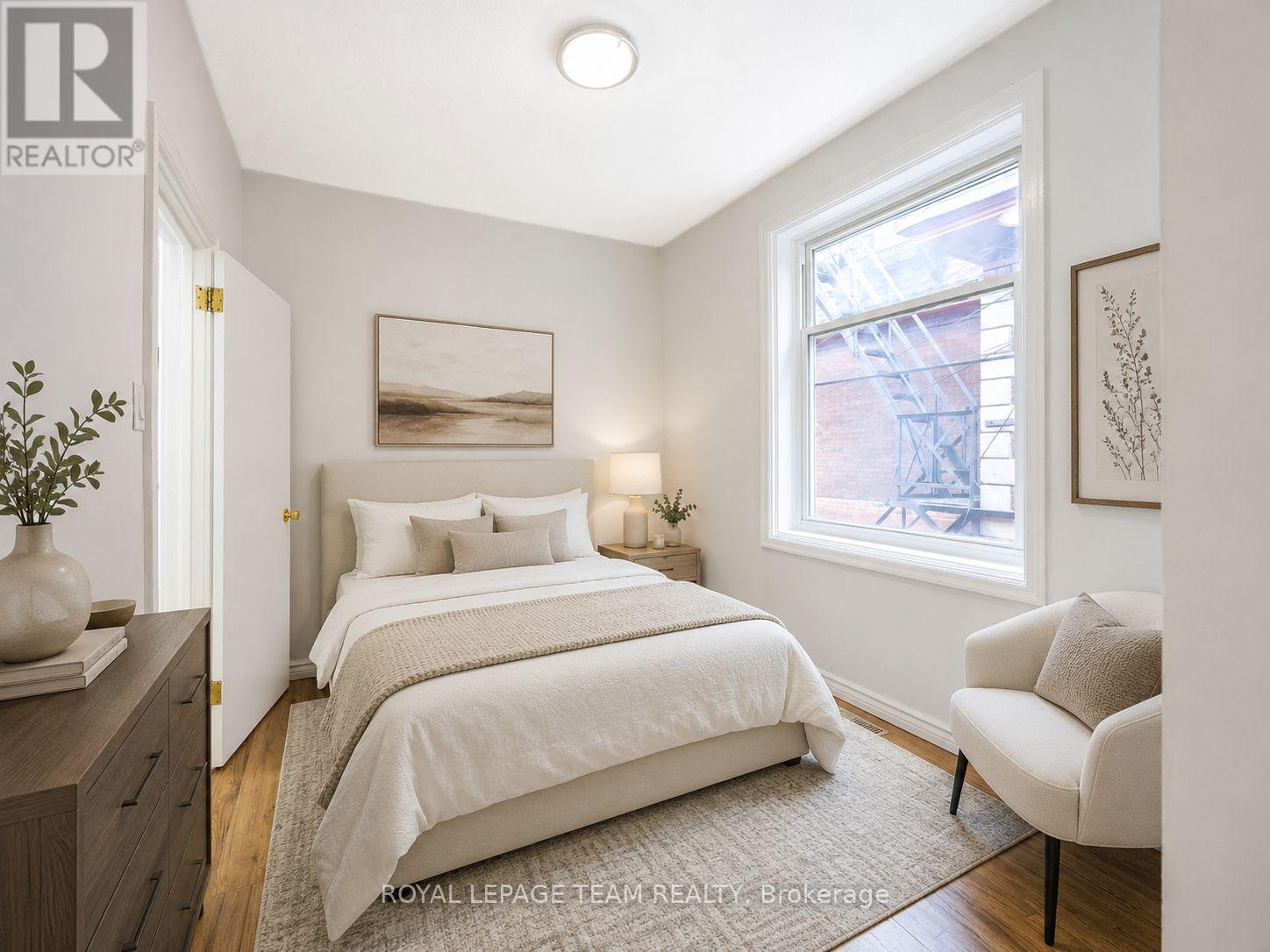301 SOMERSET STREET E - Image 30