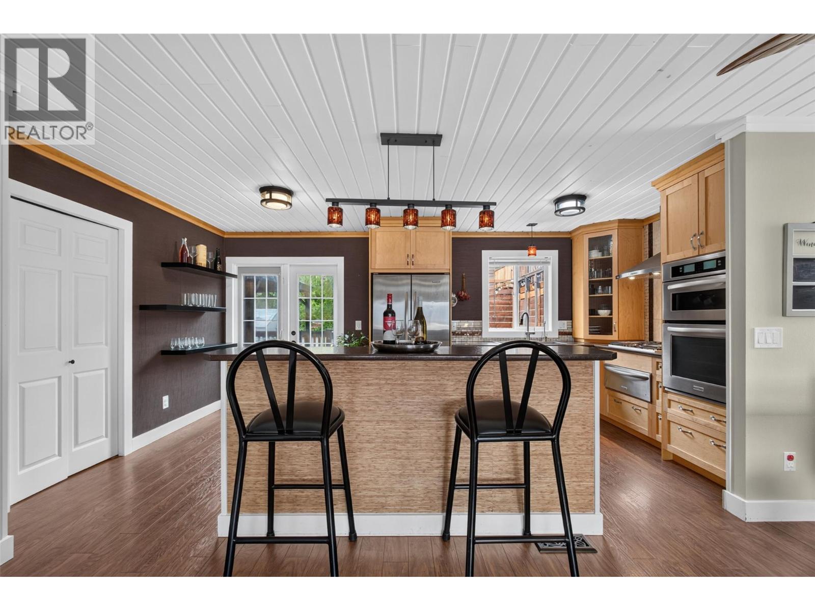 423 2440 Old Okanagan Highway, West Kelowna