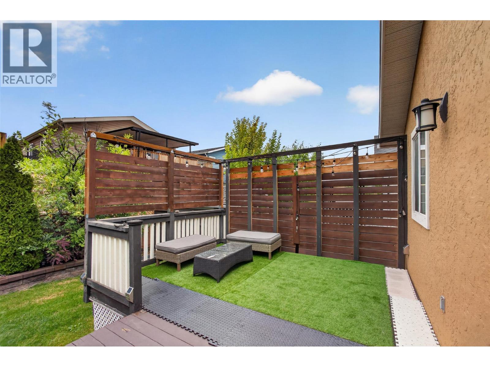 423 2440 Old Okanagan Highway, West Kelowna