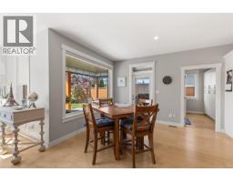 711 Salal St, Campbell River, BC V9H0E3 Photo 12