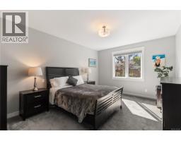 711 Salal St, Campbell River, BC V9H0E3 Photo 17