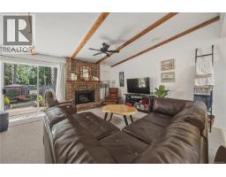 Ensuite - 476 Qualicum Rd, Qualicum Beach, BC V9K1B2 Photo 7