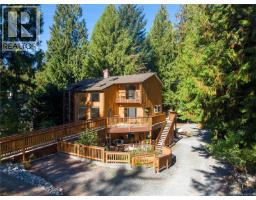 Kitchen - 4845 Brenton Page Rd, Ladysmith, BC V9G1J6 Photo 9