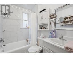 Bedroom - 783 Spadina Road, Toronto, ON M5P2X5 Photo 17