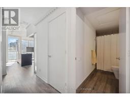 1607 - 88 Blue Jays Way, Toronto, ON M5V2G3 Photo 8