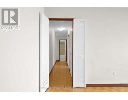 1903 - 3 Massey Square, Toronto, ON M4C5L5 Photo 17