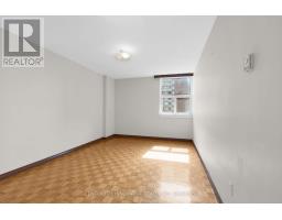 1903 - 3 Massey Square, Toronto, ON M4C5L5 Photo 18