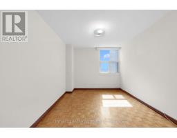 1903 - 3 Massey Square, Toronto, ON M4C5L5 Photo 20