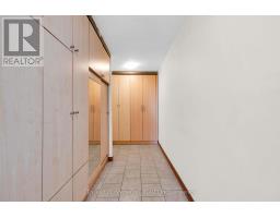 1903 - 3 Massey Square, Toronto, ON M4C5L5 Photo 9