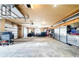 298034 218 Street W, Rural Foothills County, AB T1S2Y6 Photo 45