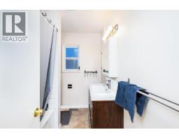 4766 Gothard Street, Vancouver, BC V5R3K9 Photo 7