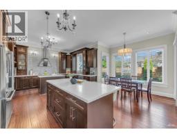 3317 Bentinck Place, Richmond, BC V7C4H3 Photo 15