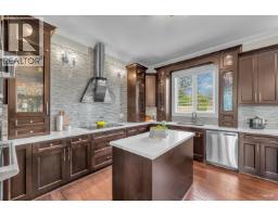 3317 Bentinck Place, Richmond, BC V7C4H3 Photo 9