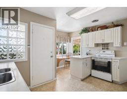 657 E Keith Road, North Vancouver, BC V7L1W4 Photo 13