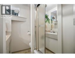 657 E Keith Road, North Vancouver, BC V7L1W4 Photo 24