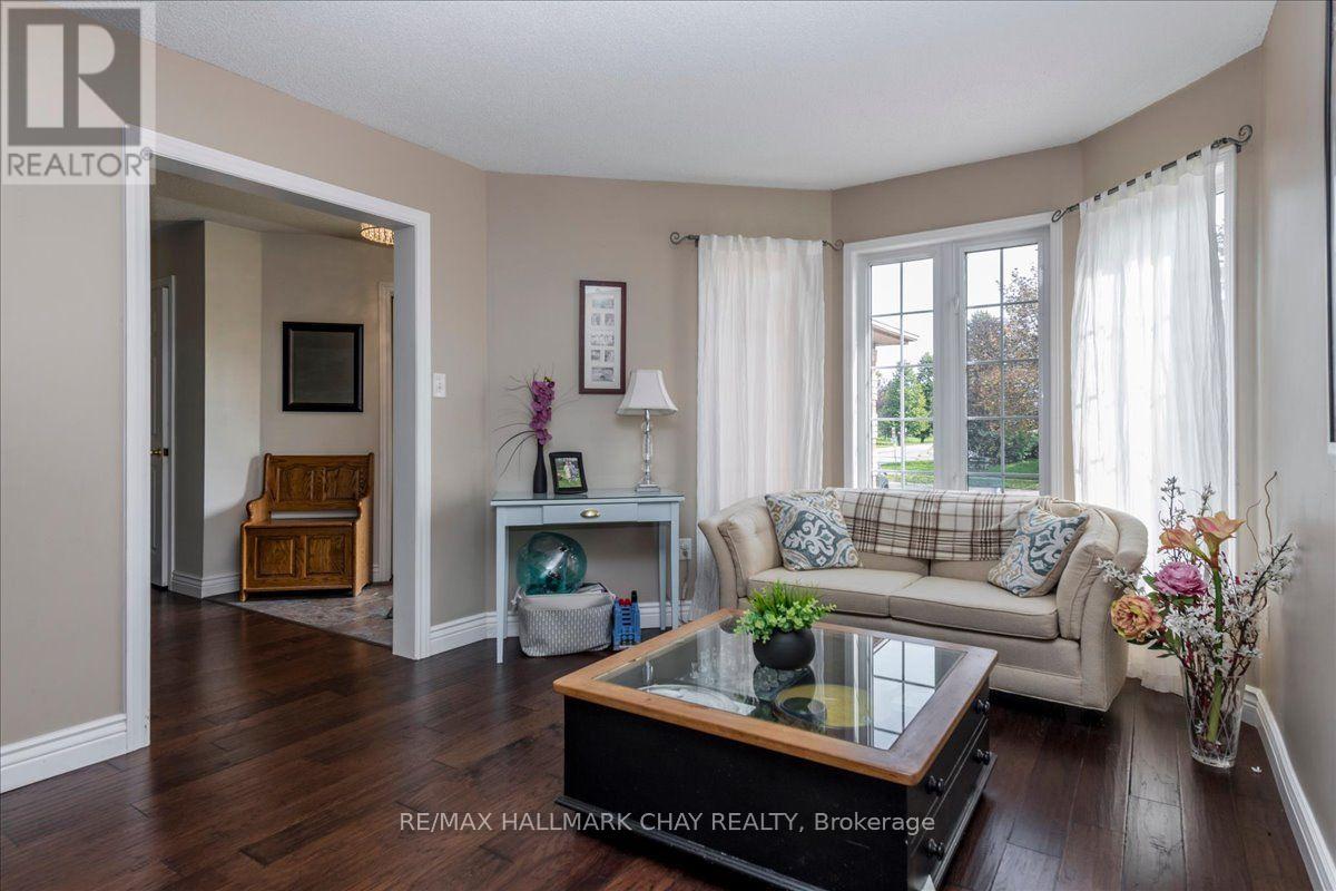 18 BEAR CREEK DRIVE, Barrie (Holly) — photo 3