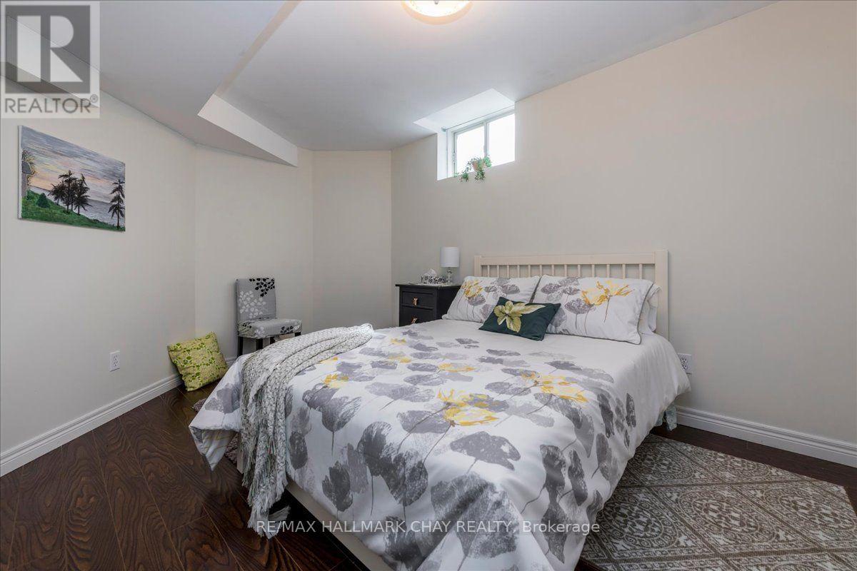 18 BEAR CREEK DRIVE - Image 33
