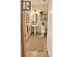 765 Qualicum Beach Bay, Chestermere, AB T1X1J1 Photo 28