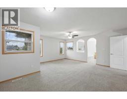 Other - 765 Qualicum Beach Bay, Chestermere, AB T1X1J1 Photo 9