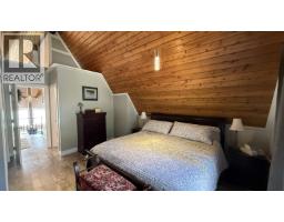 4867 Gloinnzun Drive, 108 Mile Ranch, BC V0K2Z0 Photo 16