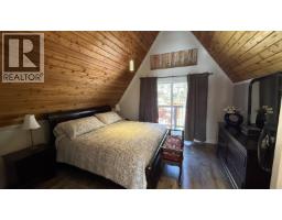 4867 Gloinnzun Drive, 108 Mile Ranch, BC V0K2Z0 Photo 15