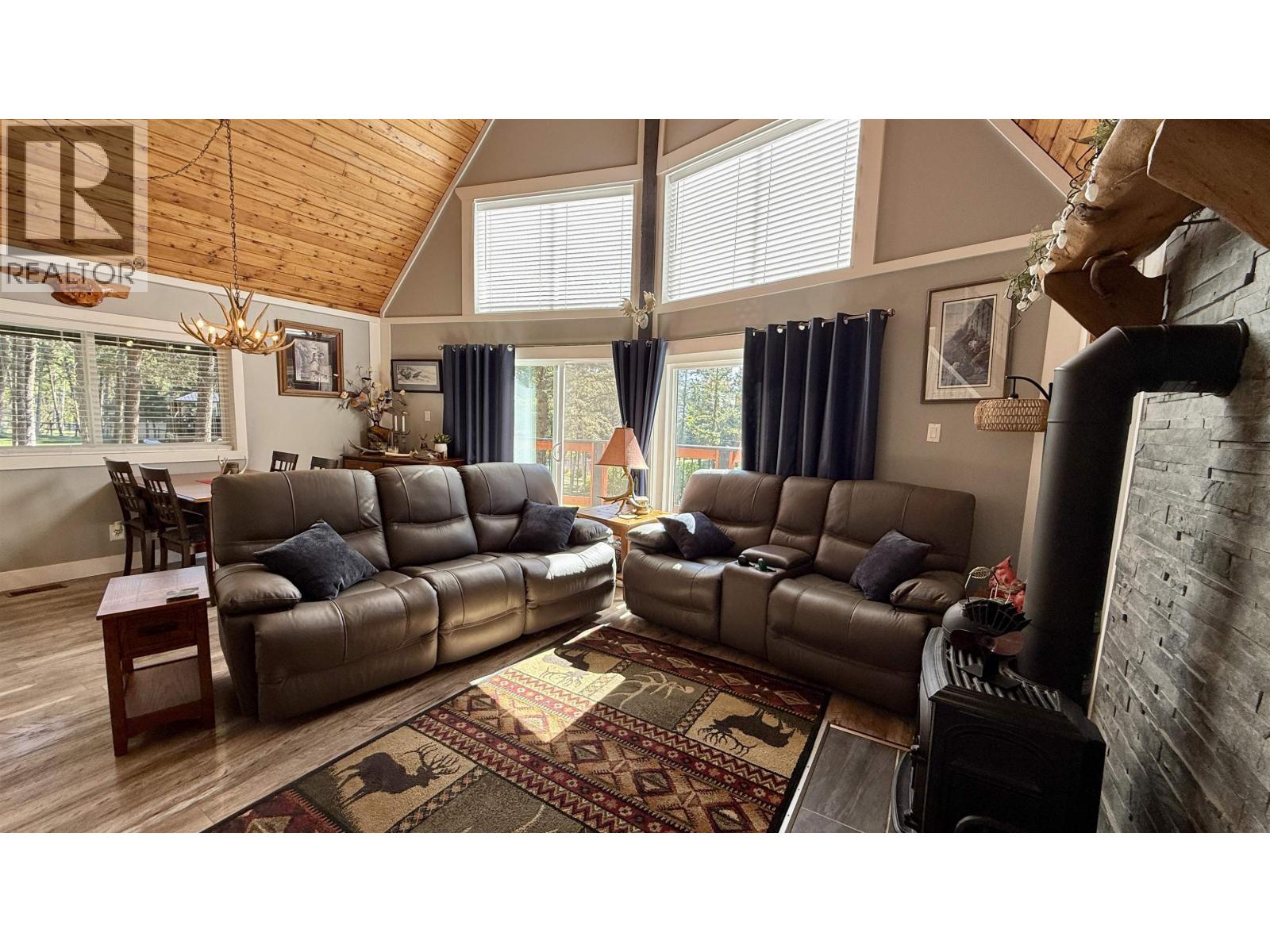 4867 GLOINNZUN DRIVE - 8