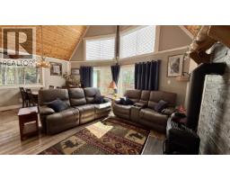 Recreational, Games room - 4867 Gloinnzun Drive, 108 Mile Ranch, BC V0K2Z0 Photo 8