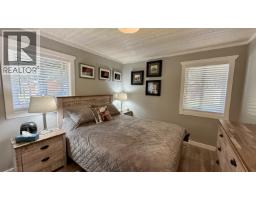 Laundry room - 4867 Gloinnzun Drive, 108 Mile Ranch, BC V0K2Z0 Photo 10