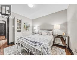 581 Holly Hill Crescent, Burlington, ON L7L3Z8 Photo 24