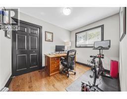 581 Holly Hill Crescent, Burlington, ON L7L3Z8 Photo 22