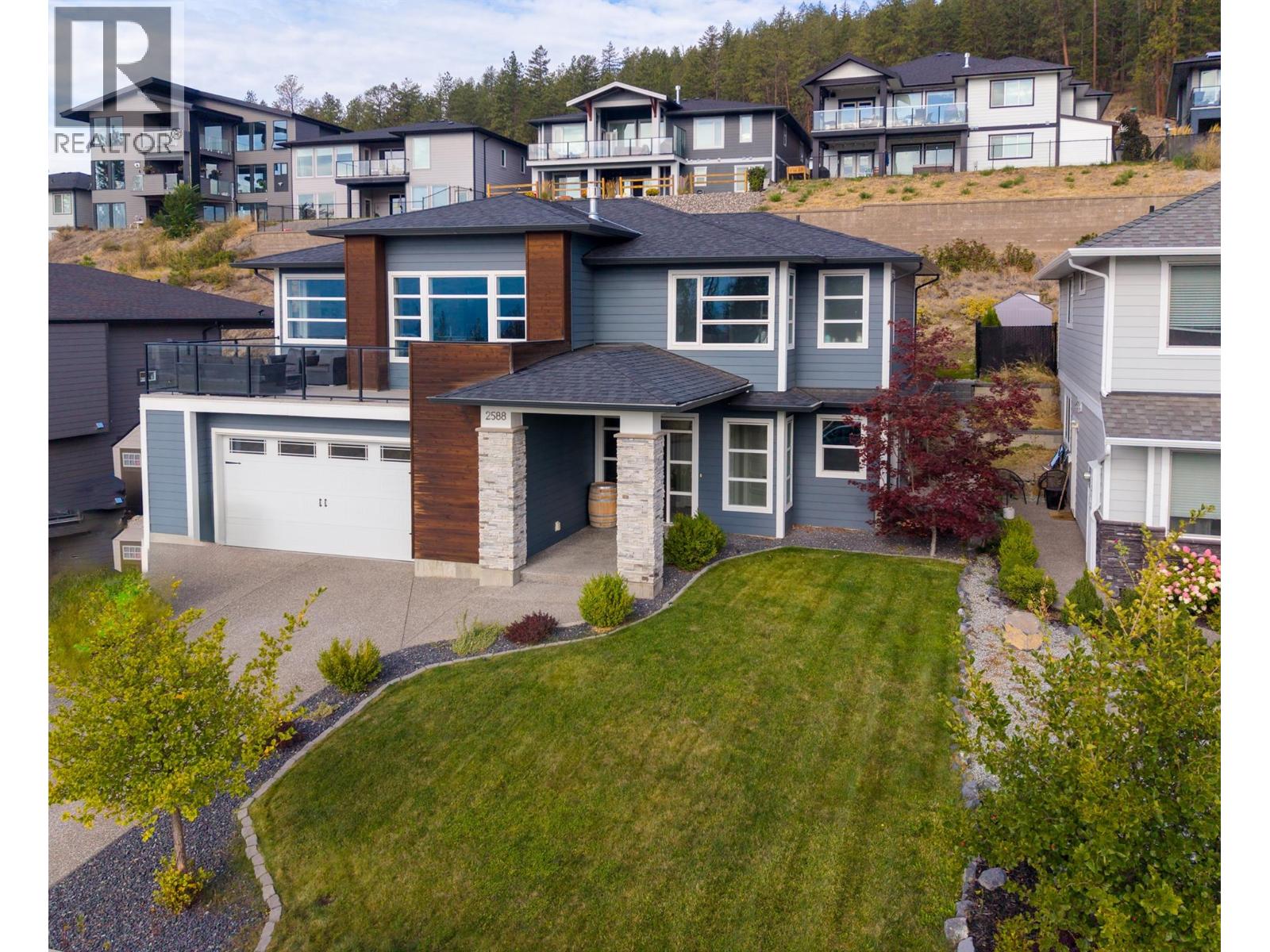2588 Paramount Drive - 37