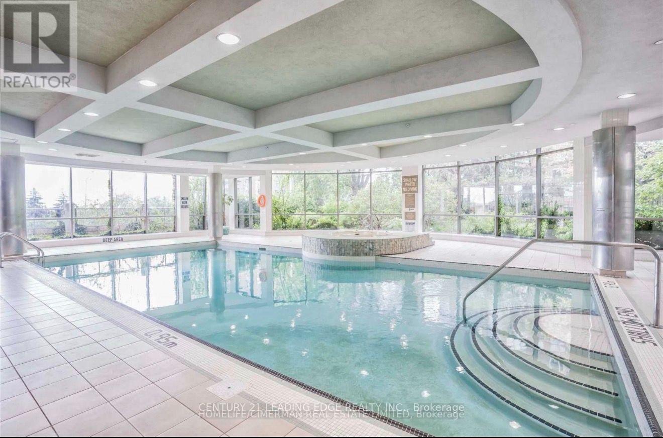 #2019 3888 DUKE OF YORK BOULEVARD - 17