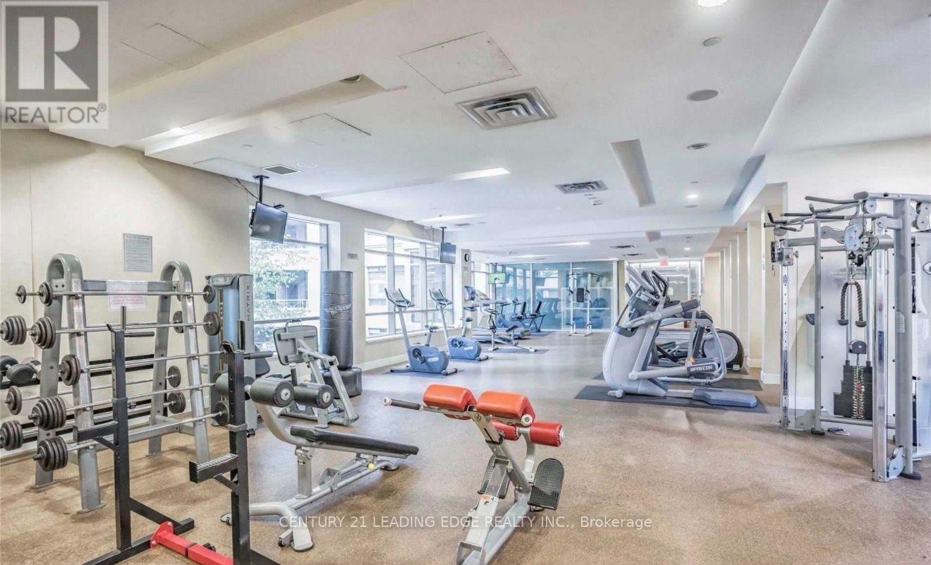 #2019 3888 DUKE OF YORK BOULEVARD - 19
