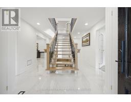 15 Estateview Circle, Brampton, ON L6P0R3 Photo 6