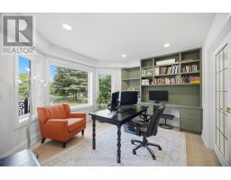 15 Estateview Circle, Brampton, ON L6P0R3 Photo 7