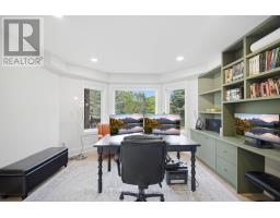 15 Estateview Circle, Brampton, ON L6P0R3 Photo 8