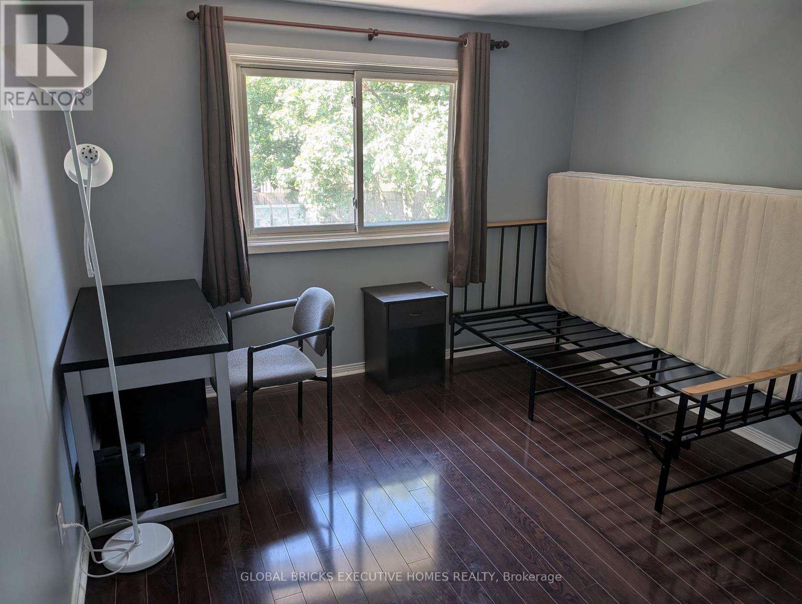 ROOM#2 - 5 ONSLOW COURT, Oakville (CP College Park) — photo 4