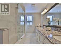 208 Mineola Road W, Mississauga, ON L5G2C7 Photo 24