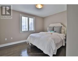 208 Mineola Road W, Mississauga, ON L5G2C7 Photo 30