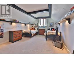 208 Mineola Road W, Mississauga, ON L5G2C7 Photo 33