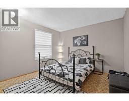 3881 Fonda Way Se, Calgary, AB T2A5R4 Photo 13