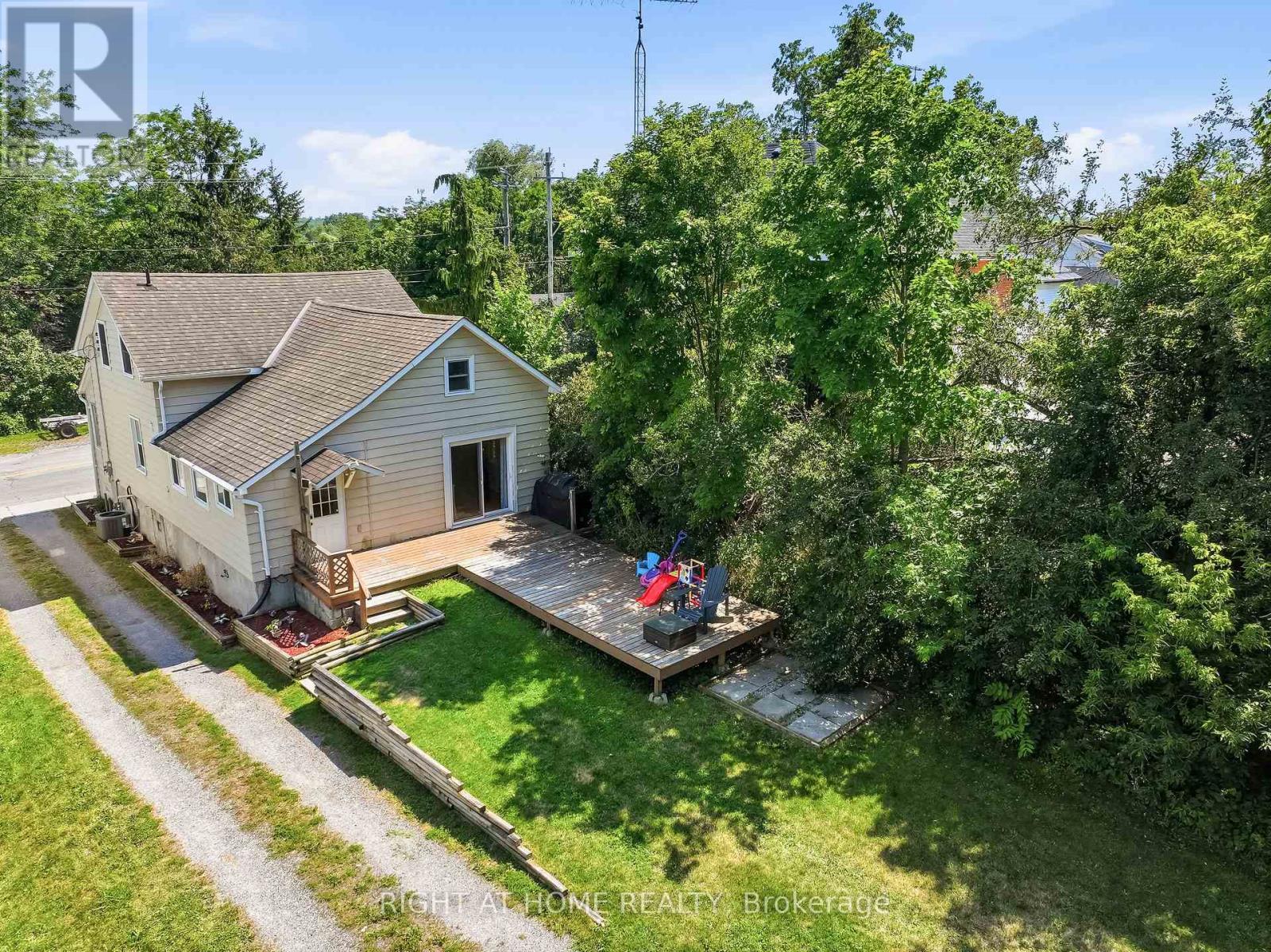 55 FRONT STREET EAST - Image 33