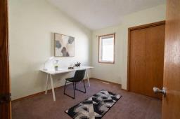 26 Kellendonk Road, Winnipeg, MB R2N0B7 Photo 24