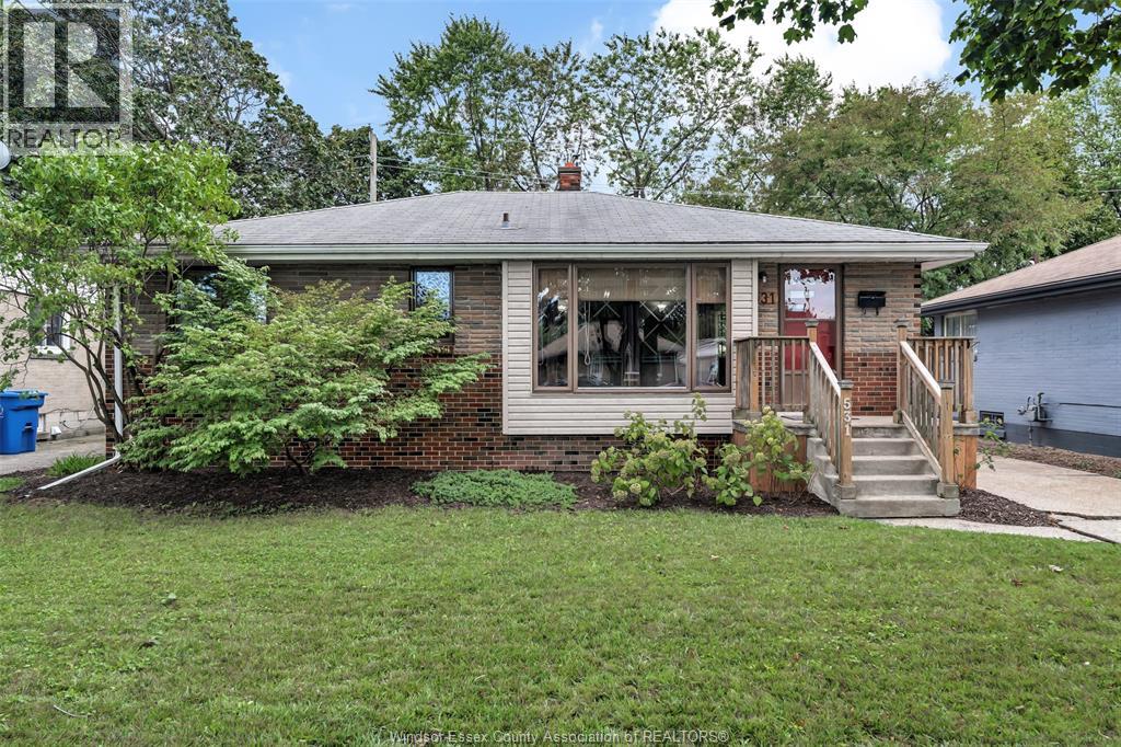 531 ISACK DRIVE - 2