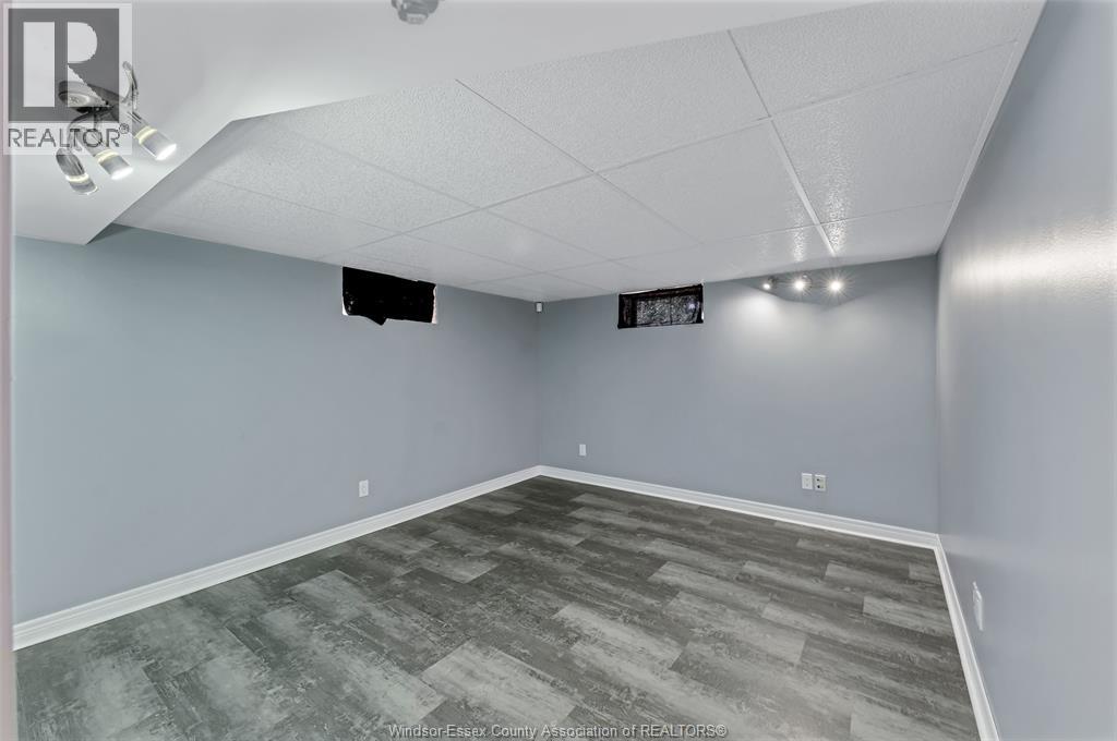 531 ISACK DRIVE - Image 23