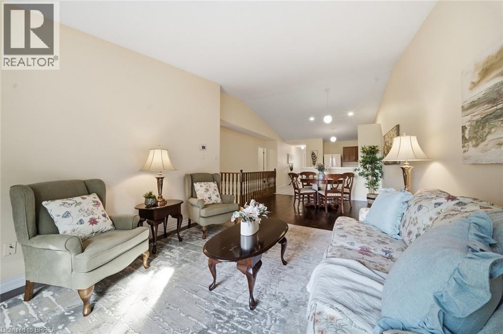 #23 24 GRIFFITHS Drive - Image 15