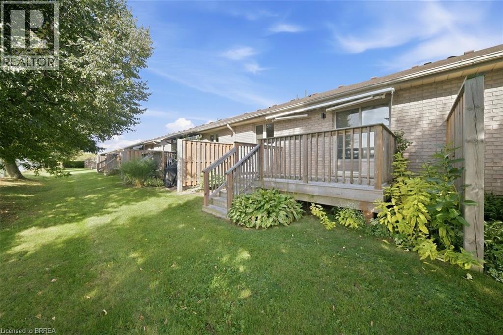#23 24 GRIFFITHS Drive - Image 32