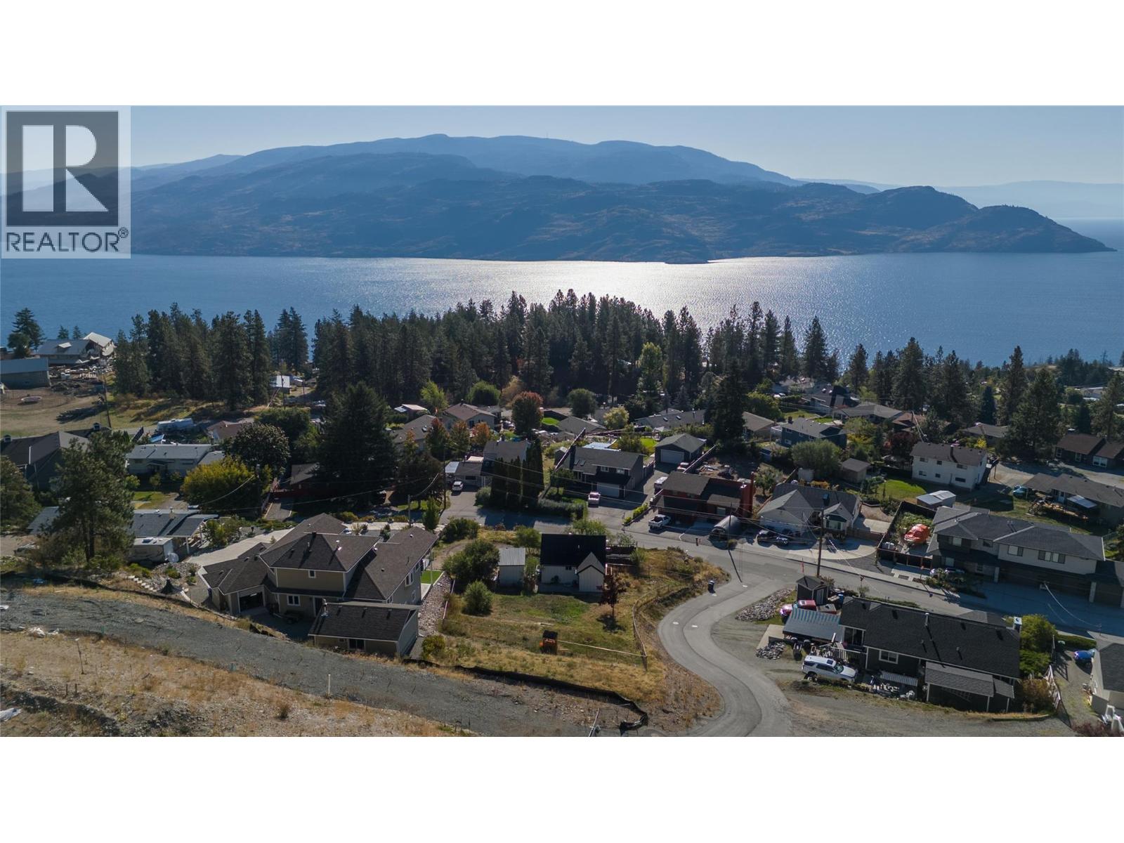 5940 Victoria Street, Peachland