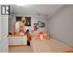 3429 Cedarille Drive Sw, Calgary, AB T2W3J3 Photo 32